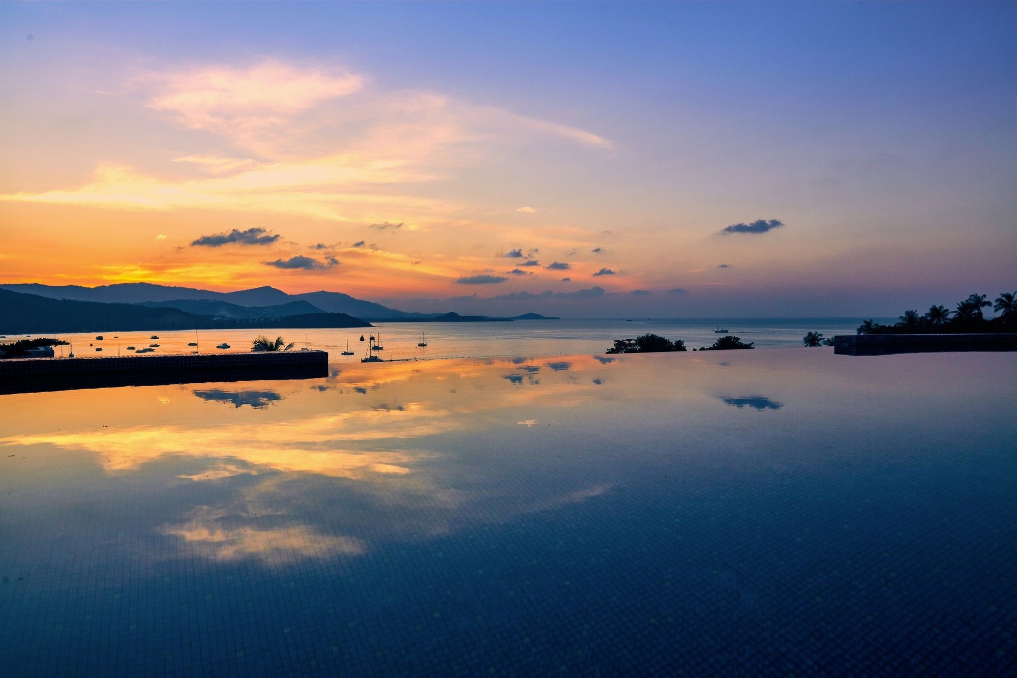 Nb Villa Vimana Bang Rak Beach  Buitenkant foto